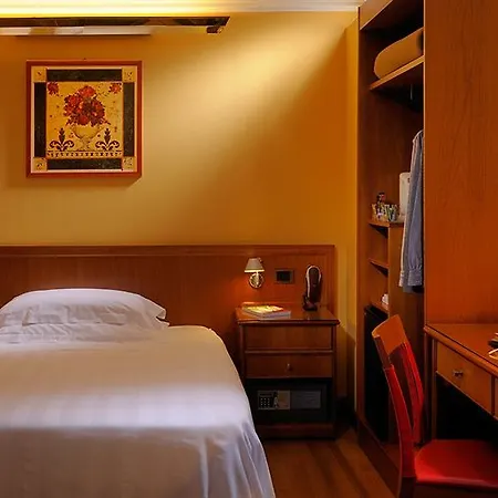 Hotel Western 4*